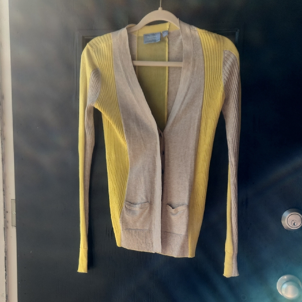 Simply Vera Vera Wang Yellow and Gray Cardigan